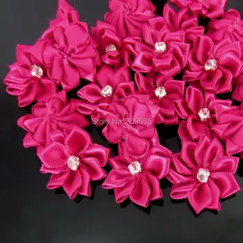 40 adet elmas Taklidi Aplike ile el Yapımı Küçük Kumaş Saten Çiçek Düğün Giyim Aksesuarları Çiçek 2.8 cm Dikiş Erik