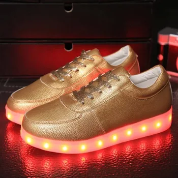Moda Sneakers Ayakkabı Spor Ayakkabı Parlak Çocuklar Çocuklar Çocuklar Kızlar Rahat Ayakkabılar Basket Femme Parlayan 35 Terlik LED Işık Yanar