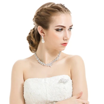 Kadınlar için LUOTEEMİ Toptan Yüksek Kalite Zirkon Mücevher Gelinlik Lüks AAA Deniz Kabuğu İnci Küpe Güzel Takı Düğün