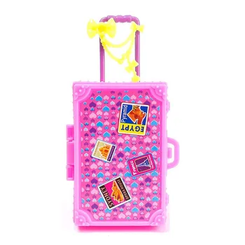 Barbie Bebek Evi İçin Hediye Oyuncak çocuk Oyuncak Plastik 3D Sevimli Seyahat Bavul bagajlı Bagajı Mobilya Dollhouse