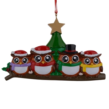 Dekoratif el sanatları için yeşil ağaç altın yıldız ile 4 ahşap parlak kişiselleştirilmiş Noel süsleri baykuş aile