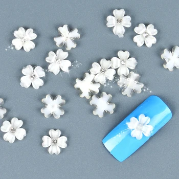 10 adet 3D Çivi Takılar Takı Beyaz Reçine Çiçek Çivi Stud DİY Tutkal Tırnak Sanat Çıkartmaları İçin Rhinestone Dekorasyon Embed