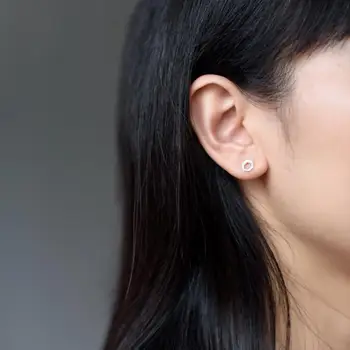 Oly2u Basit Kore Yaratıcı Geometrik Altıgen Küpe Kadınlar Küçük Kulak Çıtçıt Brincos Kulak Takı Hediye Kızlar için Küpe