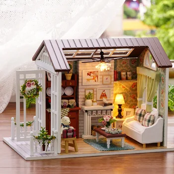 Sevimli Oda Puppenhaus Ahşap Mini Ev Hediye Oyuncaklarla Lamba Minyatür Evi ile Çocuklar için mobilya çocuk Hediye bebek