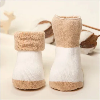 Bebek çorap bebek çorap kış pamuk bebek kız çocuk Anti-0-2 yıl yürümek Kayma çorap kısa çorap 5 çift/çok yenidoğan