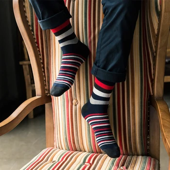 Moda Yüksek Kaliteli Rahat Erkek Mürettebat Rahat Çizgili Yumuşak Sonbahar Kış Pamuk Çorap Pamuk Erkek çorap Uzatmak