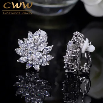 CWWZircons Yeni Tasarımcı Çiçek şeklindeki Çarpıcı Kübik Zirkon Kristal Kadın Küpe CZ196 Piercing Olmadan Klip Kulak