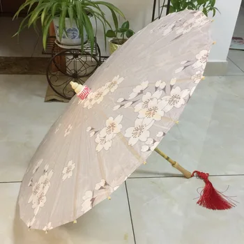 Zanaat El Yapımı Gri Arka Plan Yağı Kağıt Şemsiye Beyaz Sakura Çiçek Çiçek Kağıt Şemsiye Çin Eski Kağıt Şemsiye
