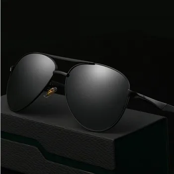 2017 Sıcak Satış Erkekler Yüksek Kaliteli Marka Sürüş Polarize Kutusu ÜCRETSİZ GEMİ ile güneş gözlüğü UV 400 Moda gözlük güneş Gözlüğü