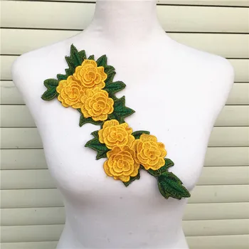 1 adet Sarı 3D Çiçekler Elbiseler için Dantel Dikiş Diy Aksesuar Tedarikçileri Dantel Yaka yaka Etiket Aplike İşlemeli