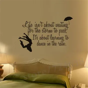 Hayat Fırtına İlham verici Metin Duvar Sticker Yatak Odası Dekoratif Dans eden Kız Ve Şemsiye Duvar Çıkartması Bekliyorum İlgili Değil