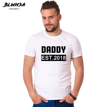 Yana T Shirt Erkekler O Rahat Pamuk Moda BLWHSA Baba Est 2018 Baskı-Boyun Özel Babalar Günü T-shirt Baba Baba İçin Hediye Tees Üstler