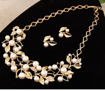 Moda Gümüş Altın Rengi Kristal Taklit İnci Düğün Takı Setleri Kadınlar İçin Küpe Takı Setleri Gelin Kolye