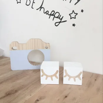 Bebek odası çıkartma şey bebek odası için 2 adet set Orijinal çam ahşap Blok XO/kirpik ahşap blok Dekorasyon dekoratif sevimli