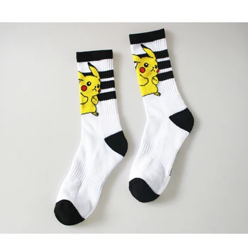 Karikatür Pikachu Kadın Çorapları, Avrupa Ve Amerika Birleşik Devleti Moda Paten Sox Filmleri Ms Pamuk Elf Kısa Ücretsiz Kargo Çorap Animasyon
