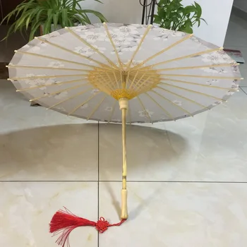 Zanaat El Yapımı Gri Arka Plan Yağı Kağıt Şemsiye Beyaz Sakura Çiçek Çiçek Kağıt Şemsiye Çin Eski Kağıt Şemsiye