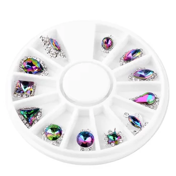 Renkler AB Kristal Tekerlek Tırnak Çıkartmaları Dekorasyon 3D DİY Tırnak Sanat İpuçları Takı Cam Profilli Manikür araçları Taslar