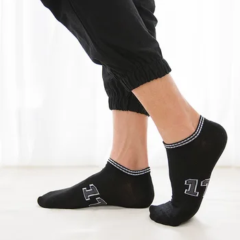 Ilkbahar yaz erkek pamuk Erkek Çorap Dijital Hareket harfi Erkek Düşük Kesim ayak Bileği 1pair rahat terlik Çorap WS111 2 adet=