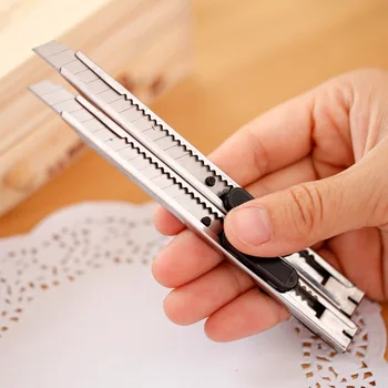 Çocuklar Hediye Okul Malzemeleri İçin Sevimli Kawaii Paslanmaz Çelik Metal Maket Bıçağı Kağıt Kesici Sanat Bıçak 4987 Kargo Ücretsiz