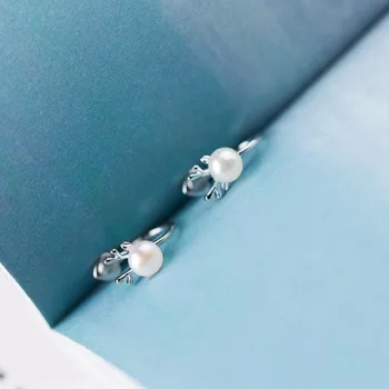 Yeni Sevimli Gümüş Renk Kulak Klibi Yapay inciler Hediye Xmas Kadınların Düğün Takı Küçük Küpeler için Küpe Geyik Geyik
