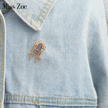 Bayan Zoe Emaye böcek böcek pin Karikatür Kuş Karikatür Hayvan Broş Kot Ceket Çocuklar Arkadaşım için Gömlek Rozet Hediye Toka Pin