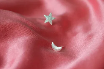 CHENGXUN 925 Katı Gümüş Moda Anlaşmalı Yıldız Ay Sterling Stud Küpe Takı
