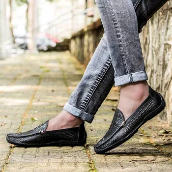 Merkmak Lüks Marka Timsah Moda Rahat Ayakkabılar Erkek Hakiki Deri Siyah Slip-Erkek Mokasen Sürüş Parti için Daireler Elbise