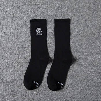 2018 yeni erkek ve kadın çift düz renk pamuklu çorap Star Wars logo nakış klasik çizgi film karakteri çorap gelgit çorap