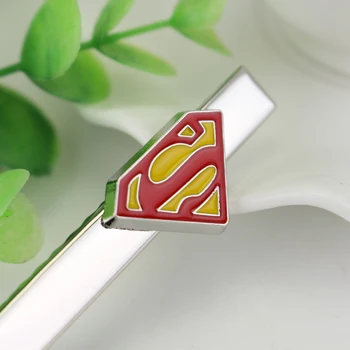 Dongsheng Yüksek kaliteli moda erkek Kırmızı Kol düğmesi Superman Süperman -40 Fransız düğün kol düğmeleri kol düğmeleri