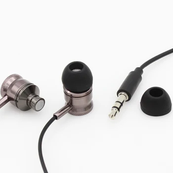 Süper Bass Net Ses Metal Kulaklık MP3 Cep telefonu Bilgisayar 3.5 MM Evrensel kulaklık muhteşem ses Ücretsiz kargo Kulaklık