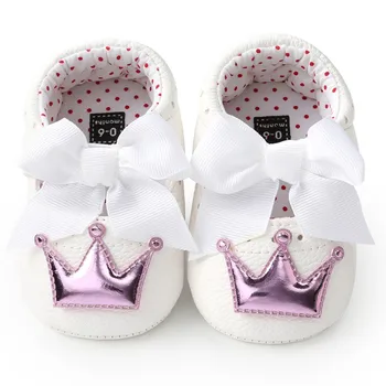 Sıcak Satış Bebek Kız PU Deri Ayakkabı Çocuk Mokasen İlk Walkers Taç Yay Yumuşak Olmayan Söledi-Beşik Ayakkabı Ayakkabı kayma