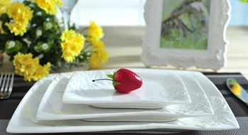 Çiçek Seramik Düz Yemek Tabağı Dana Biftek Yemek Yemek, Salata ve Makarna Servisi yapılan Dekoratif Porselen Set Damgalı