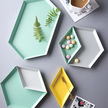 Poligon takı Plaka Masaüstü Kombinasyonu Depolama Tepsi Nordic Geometrik Elmas Metal Altıgen Çay Meyve Tabağı takı Plaka