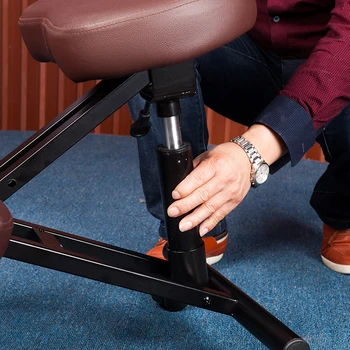 Ergonomik Olarak Tasarlanmış Diz Koltuğu Deri 2 Renk Kahve/Siyah Ofis Sandalye Ergonomik Diz Çökmüş Duruş Sandalye Tasarımı