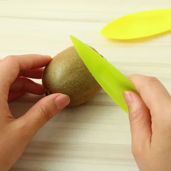 GÜÇLÜ/1 Plastik Meyve Bıçağı Kivi Kaşık Mutfak Aksesuarları 2 Sıcak Satış Yüksek Kaliteli Rastgele Rengini Ayarlamak