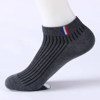 38-43 Nefes Tekne Çorap Boyutu EUR 10 adet=5Pair Katı Erkekler Pamuk Marka Calcetines Görünmez ayak Bileği Çorap Adam Çorap Mens