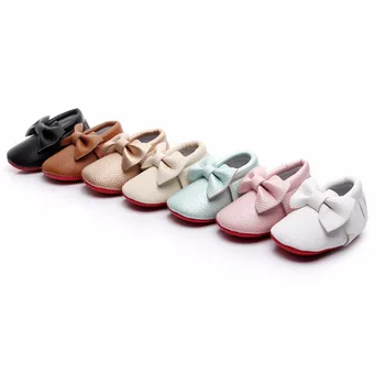 Hongteya Bebek Ayakkabıları ilk el Yapımı Yumuşak kırmızı Altındaki yeni Doğan Bebek Mokasen Moda düğüm PU deri Çizmeler Prewalkers walkers