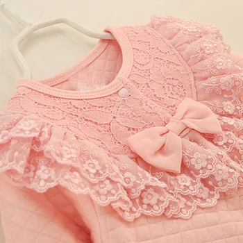 Yeni doğan Bebek Kız Elbise Pamuk Prenses 2 adet Tulum Tulum/Kız Roupas De Bebe set Romper+Şapka Seti Bebek Giyim Dantel