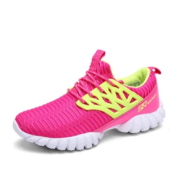 Yüksek Kaliteli Yaz Spor Koşu Ayakkabıları Eğitmenler Rahat Koşu Ayakkabıları homme Erkekler Kadınlar Solunabilir Hava Mesh Üst Ayakkabı