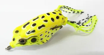 50pcs 5CM 8.4 G Topwater Frog Vücut Yumuşak Balıkçılık Cezbeder Bas Kanca Yemler 5 renk Ücretsiz Kargo Mücadele Crankbait