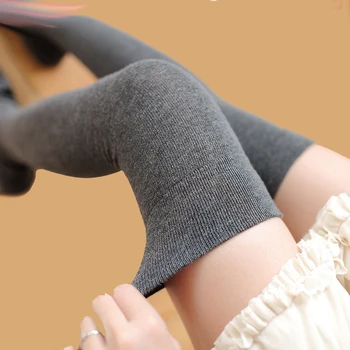 2017 Yeni Moda Kadın Çorapları Yüksek Diz Kızlar Bayanlar aksesuarlar İçin Uzun Pamuklu Çorap Çorap Üzerine Sıcak Seksi Kalça