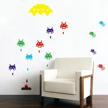 Çocuk Odası Ev Dekorasyonu Space Invader Oyun Duvar Sticker DİY Karikatür Duvar Çıkartmaları Çocuklar Çocuk Odası Dekorasyonu İçin duvar Çıkartmaları
