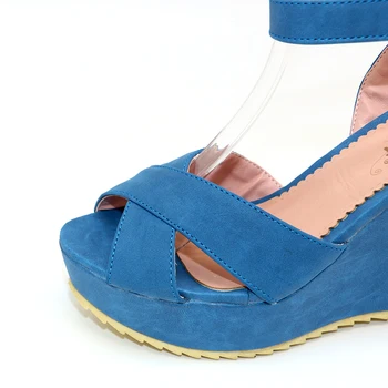 P13918 Coolcept ücretsiz kargo kaliteli kama platform kadın 34-39 moda Bayan kadın ayakkabıları P13918 Sıcak Satış EUR boyutu seksi sandalet